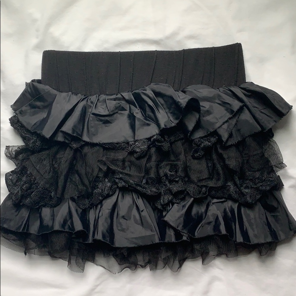 French Atmosphere black lace and silk skirt